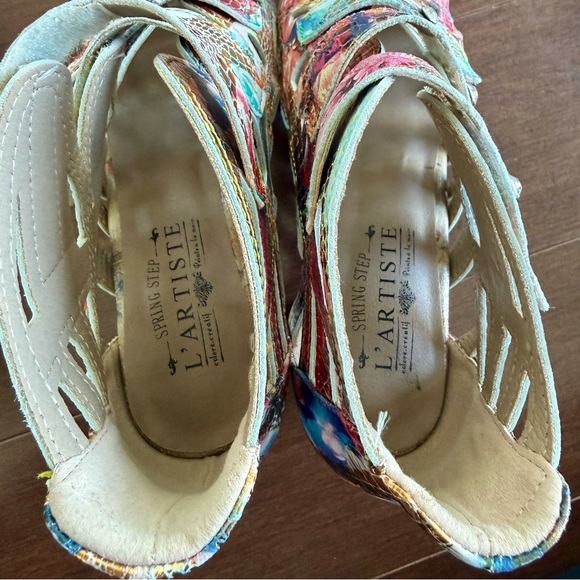 Vibrant Multicolor Strappy Sandals - Picture 5 of 6